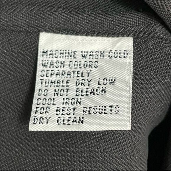 NWT Tommy Bahama Lucky Penny Shorts Black 100% Silk Size 6 TW8113 Dressy Classic - Picture 10 of 11